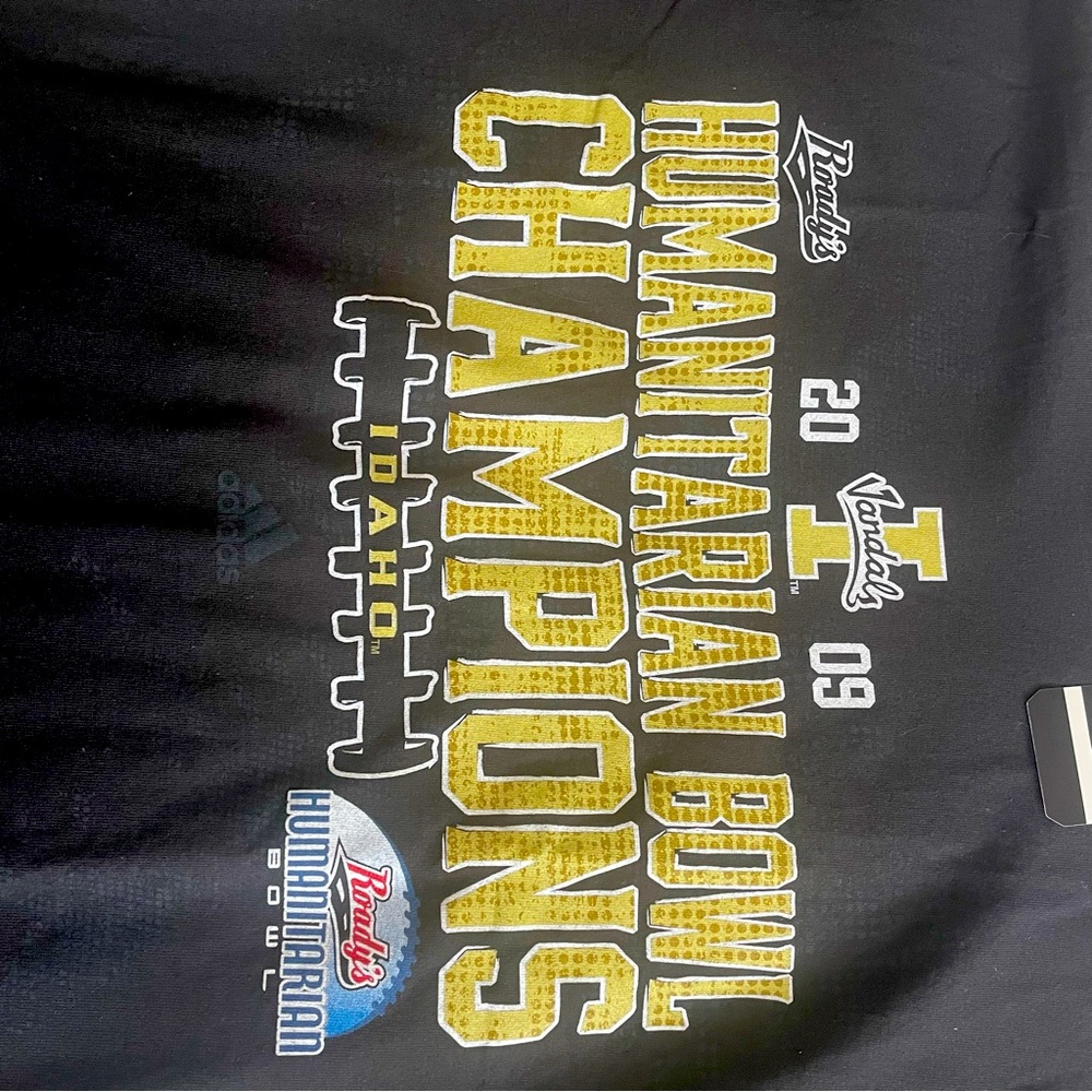 Black Adidas Humanitarian Bowl Champions T-Shirt Vandals University of Idaho